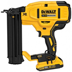 Цвяхозабивач DeWALT DCN680D2