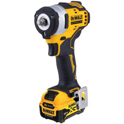 Гайкокрут DeWALT DCF903P1